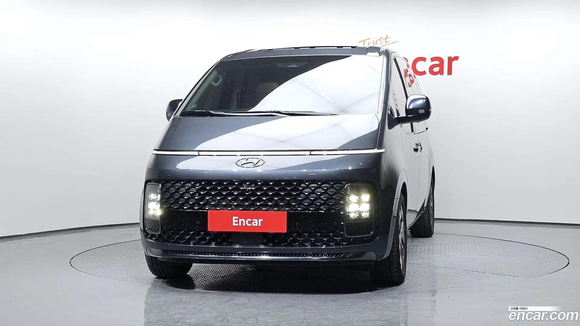 Staria Hyundai 2023.5-OUTER-003