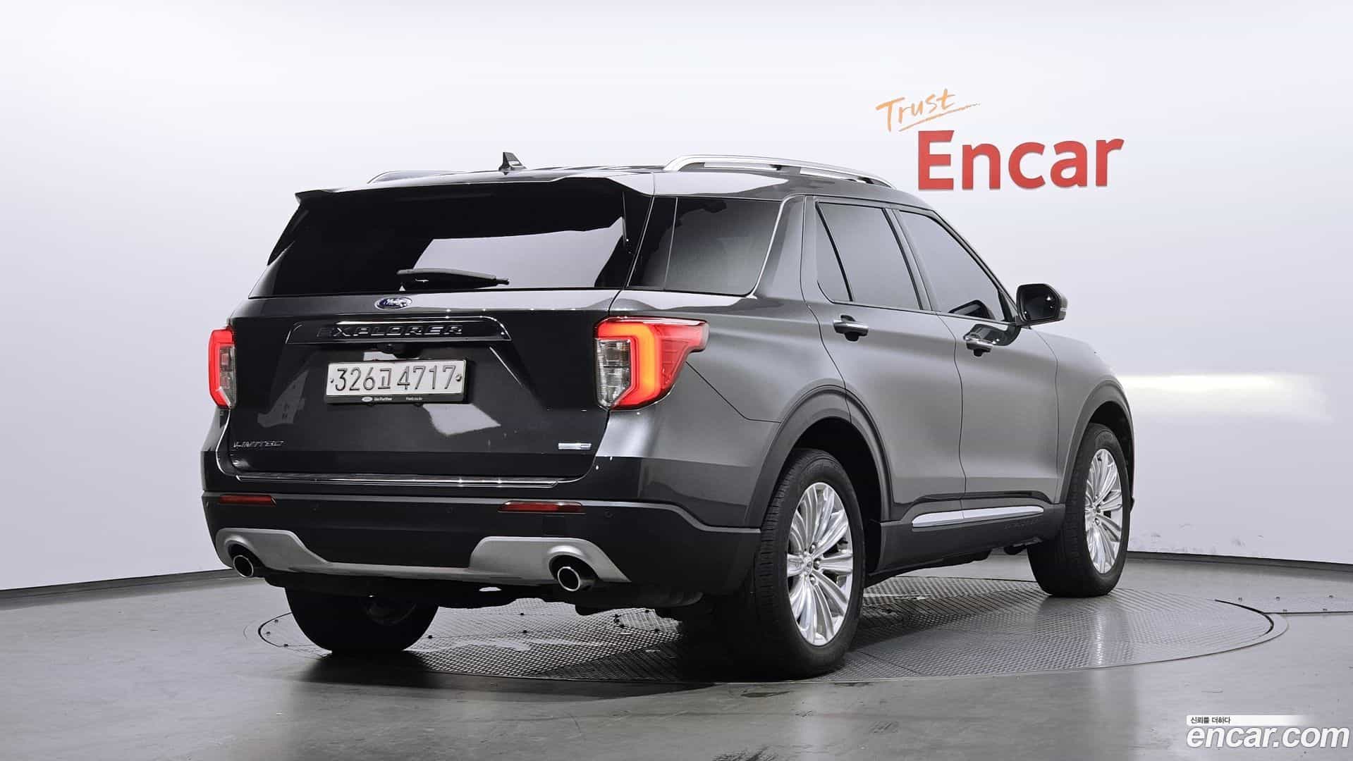 Explorer Ford 2020.4-OUTER-002