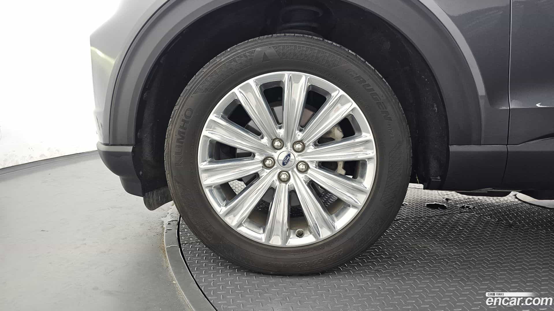 Explorer Ford 2020.4-OUTER-005