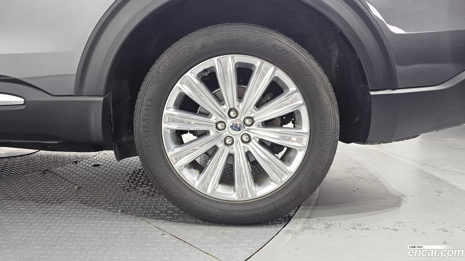 Explorer Ford 2020.4-OUTER-031