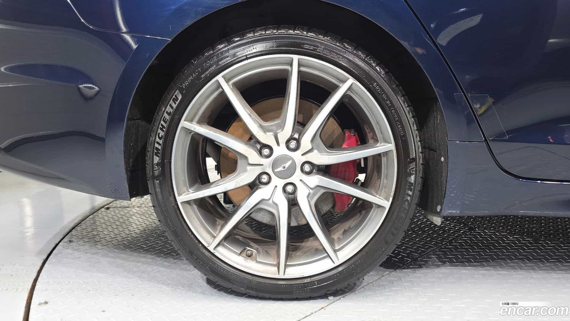 G70 Genesis 2019.2-OUTER-005