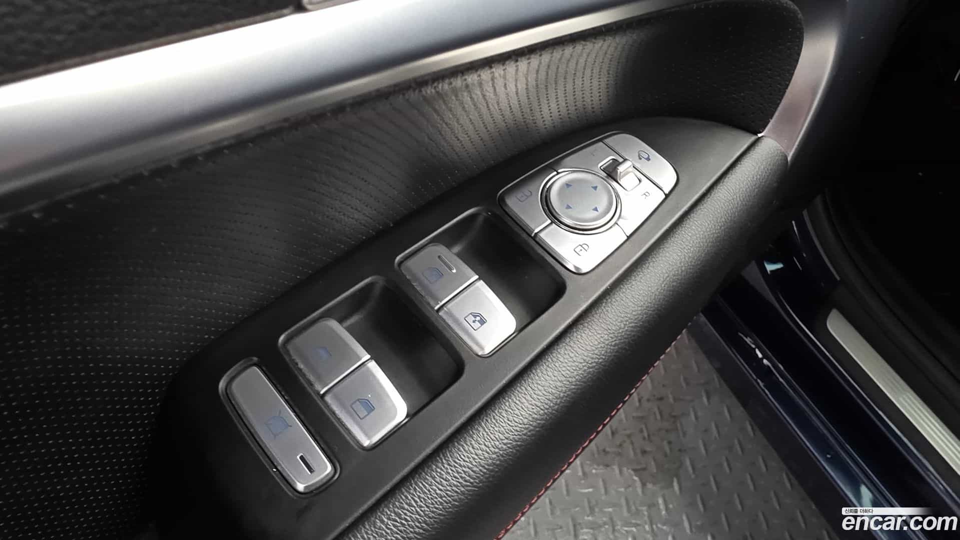 G70 Genesis 2019.2-OPTION-043