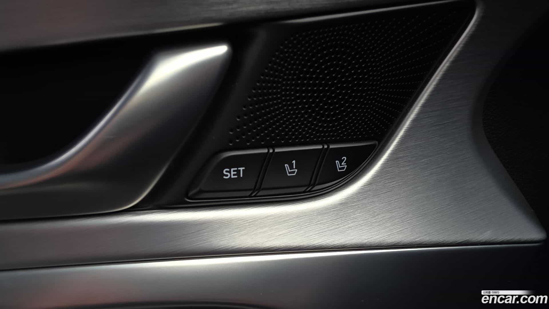 G70 Genesis 2019.2-OPTION-050