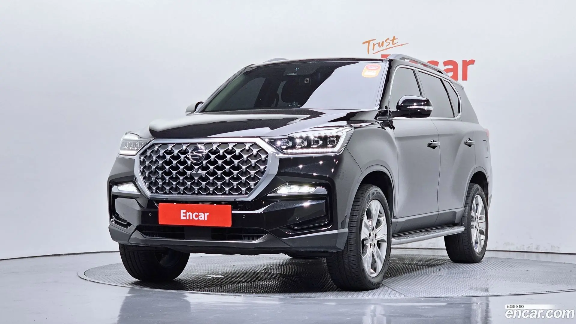 Main__Slider__Photo:Rexton KG Mobility 2020.11-0