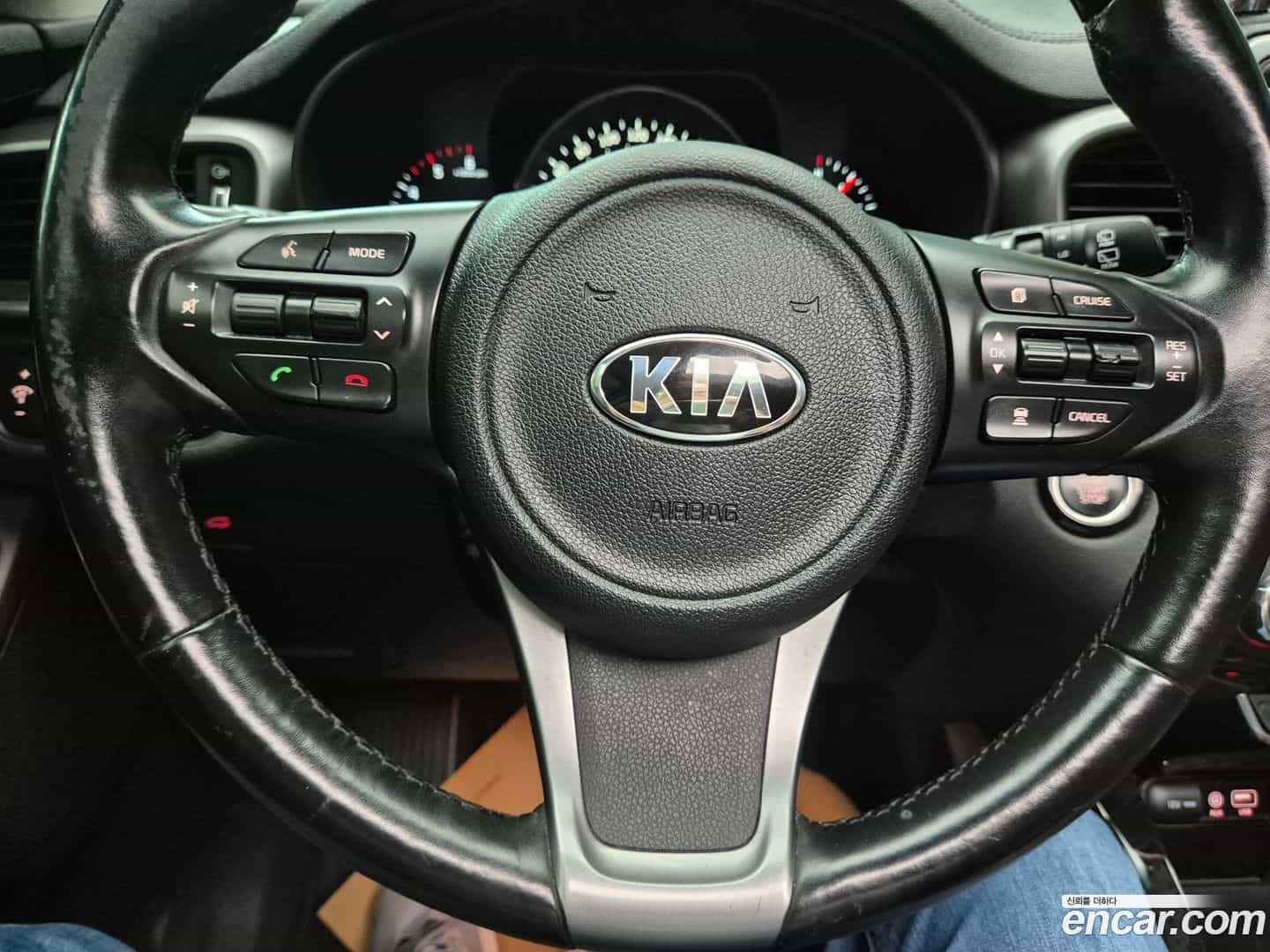Sorento Kia 2015.9-OPTION-015