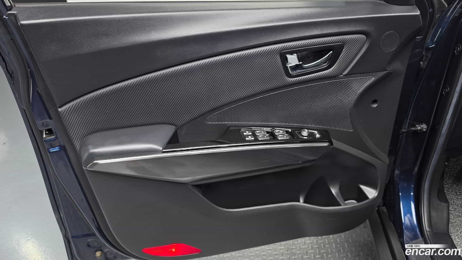 TIBOLI KG Mobility 2022.5-INNER-034