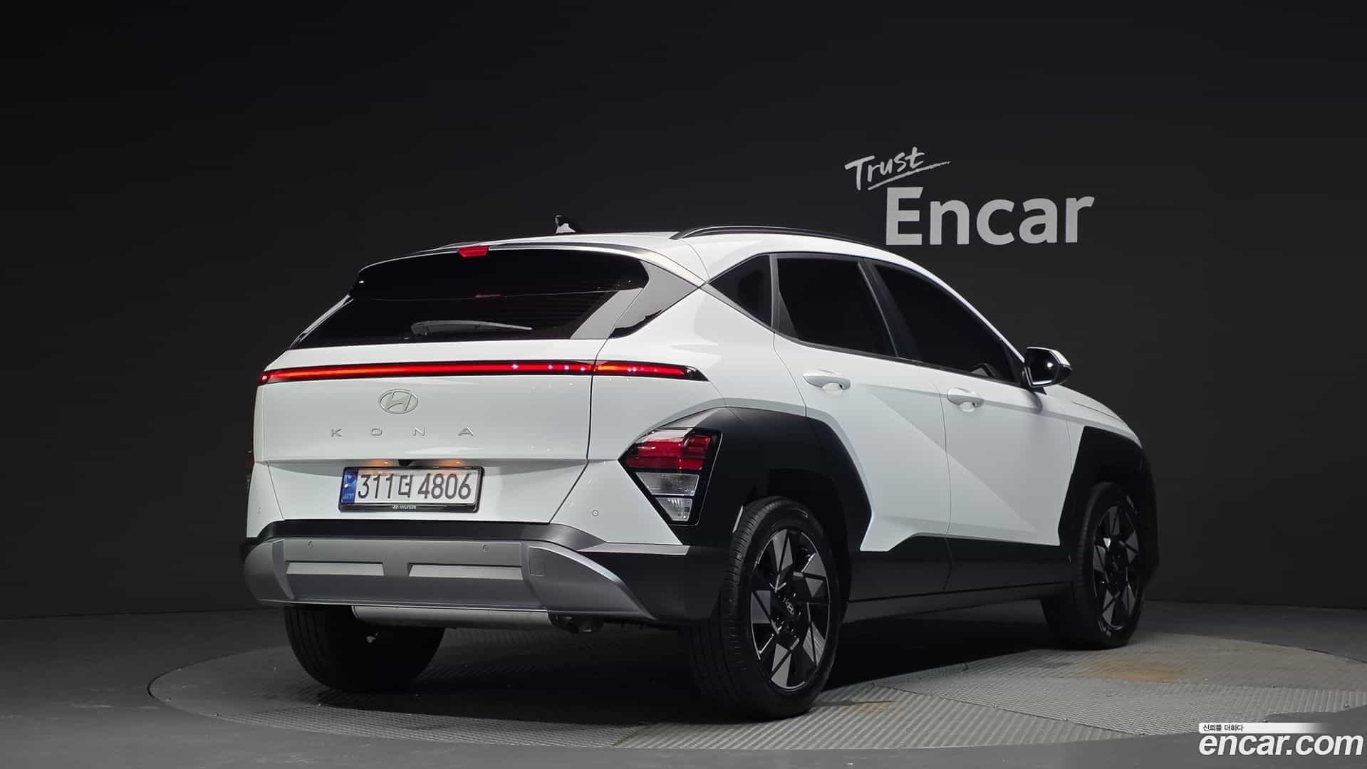 Kona Hyundai 2024.3-OUTER-002
