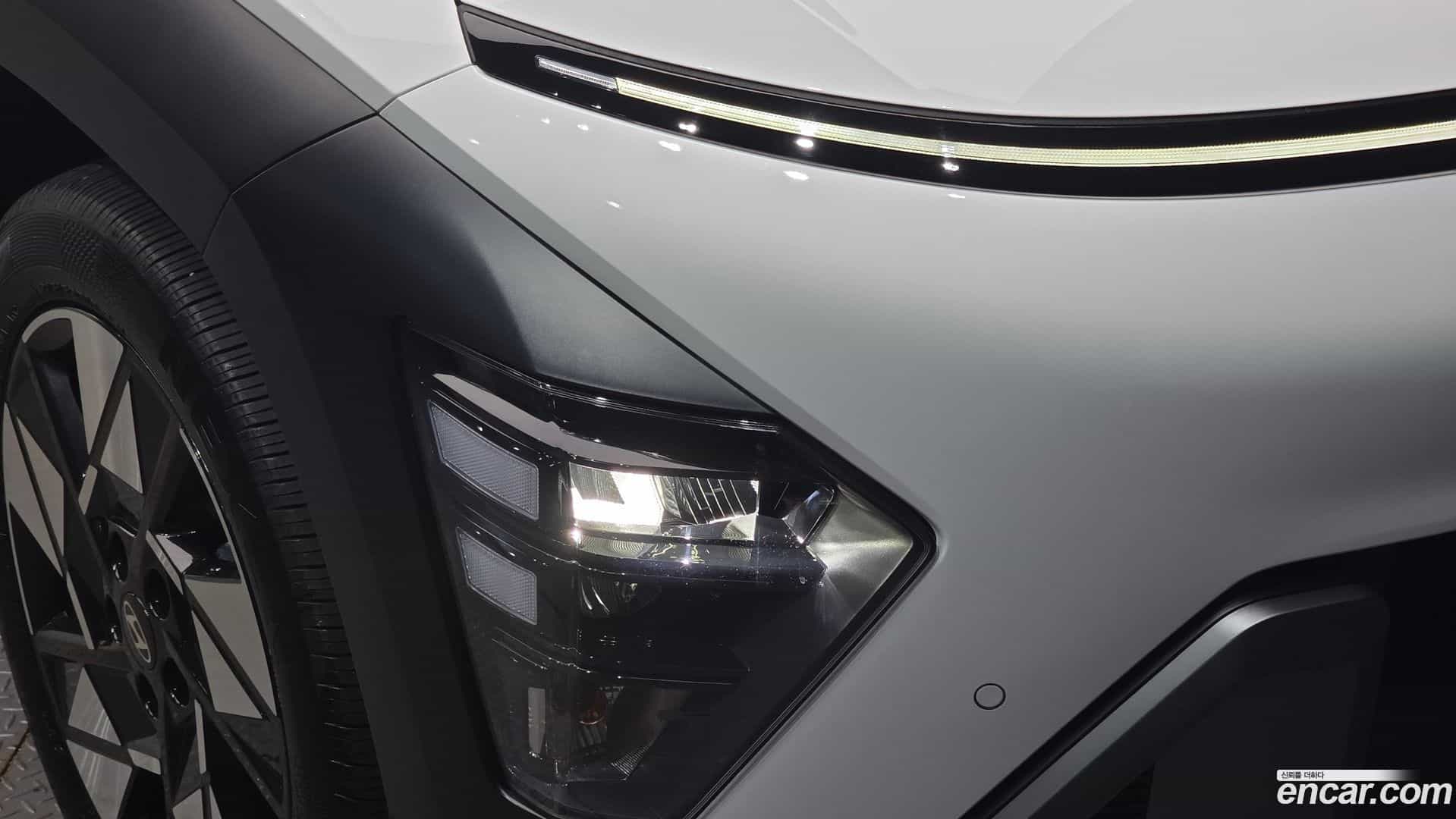 Kona Hyundai 2024.3-OUTER-032