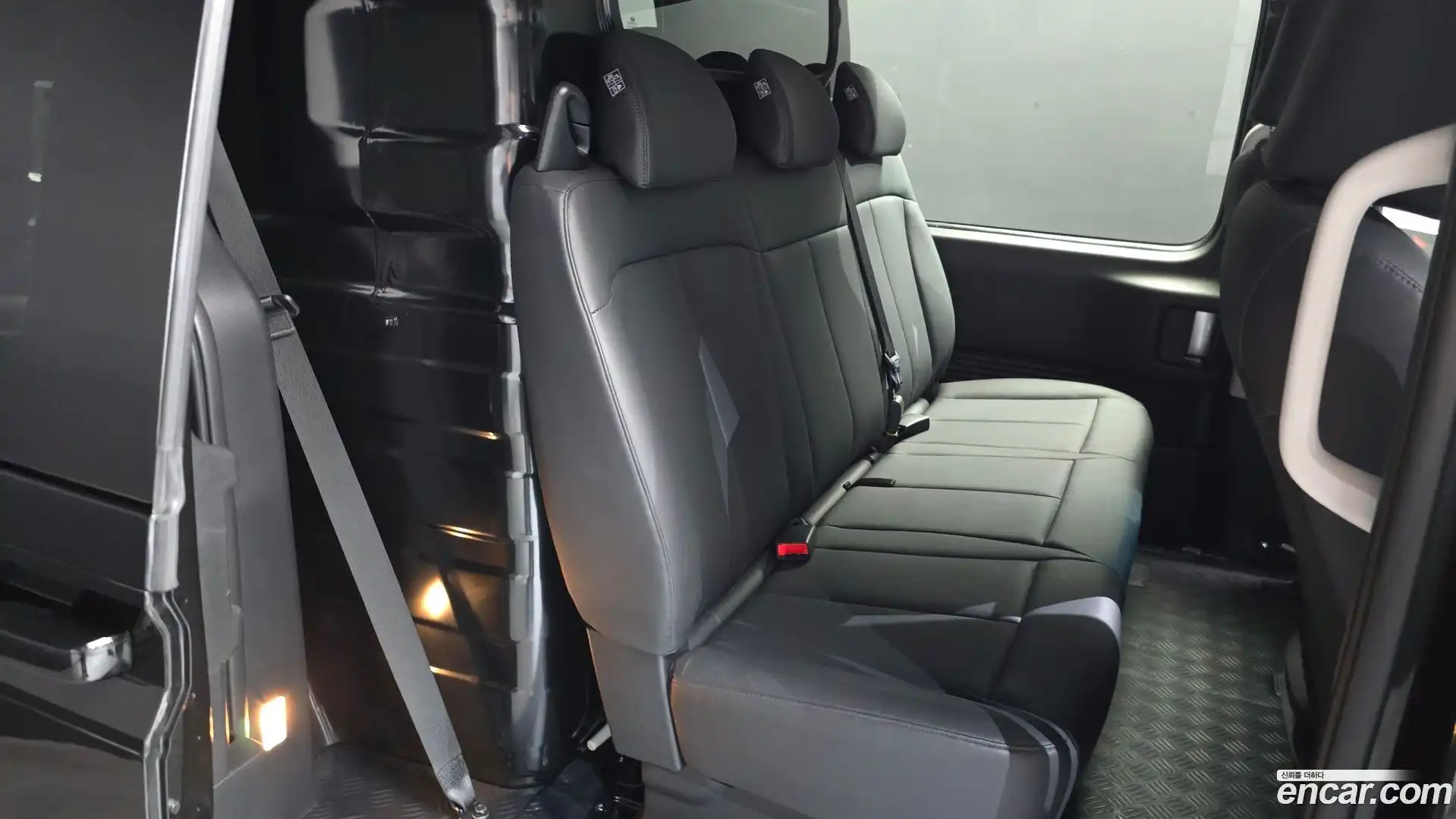Staria Hyundai 2024.10-OPTION-015