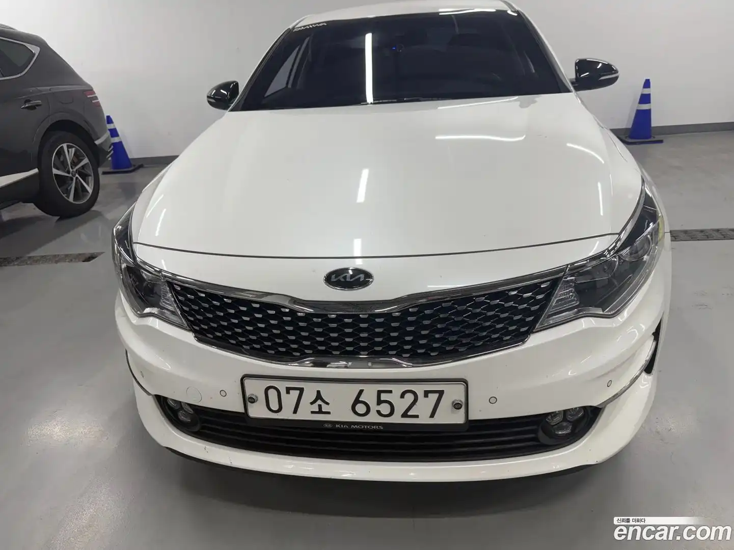 K5 Kia 2018.0-OUTER-001