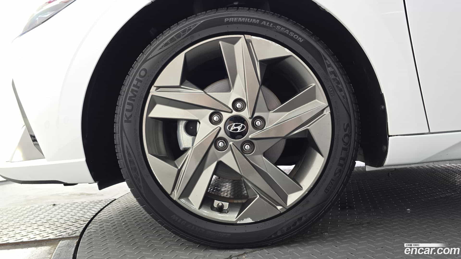 AVANTE Hyundai 2020.4-OUTER-005