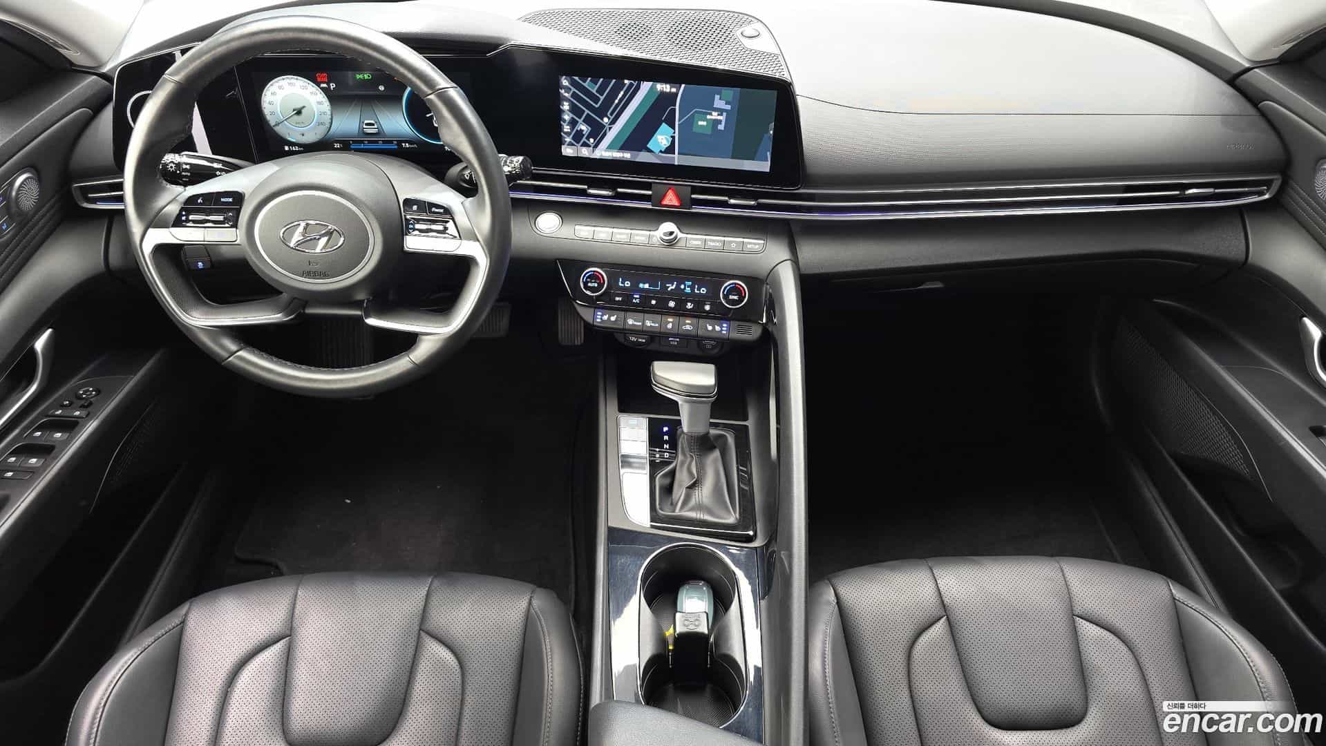 AVANTE Hyundai 2020.4-INNER-007