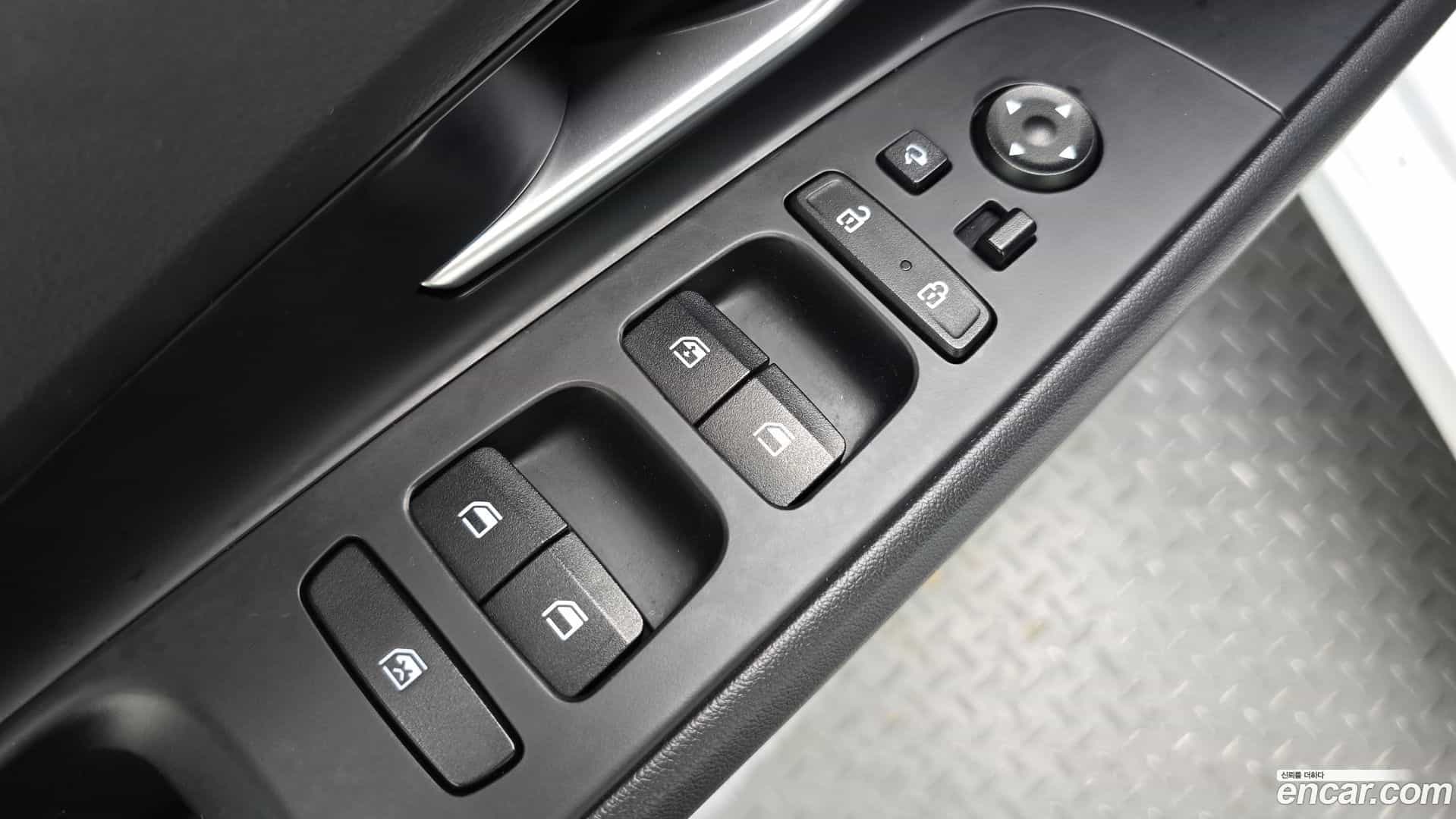 AVANTE Hyundai 2020.4-OPTION-049