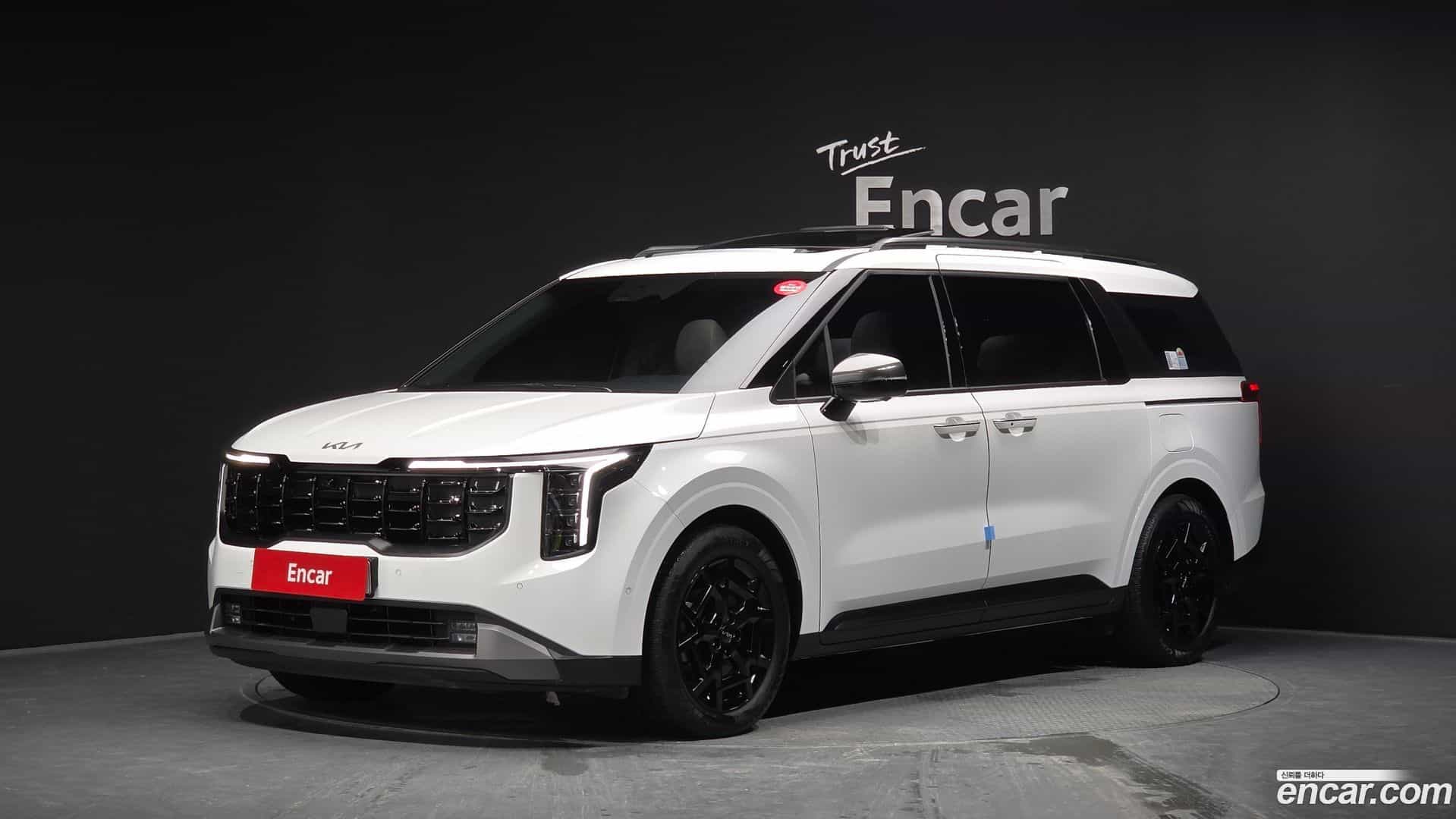 Canival Kia 2025.5-OUTER-001