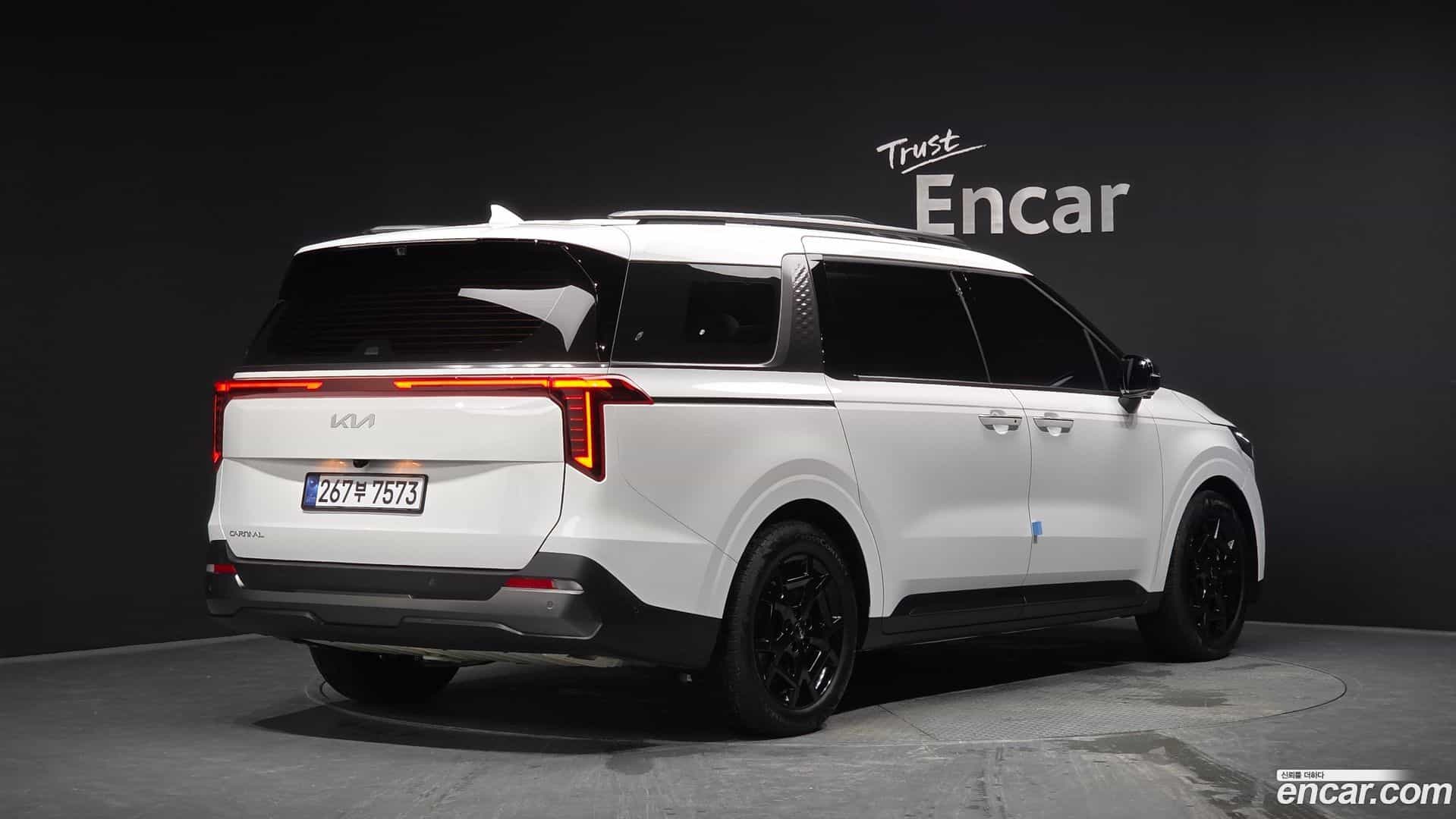 Canival Kia 2025.5-OUTER-002