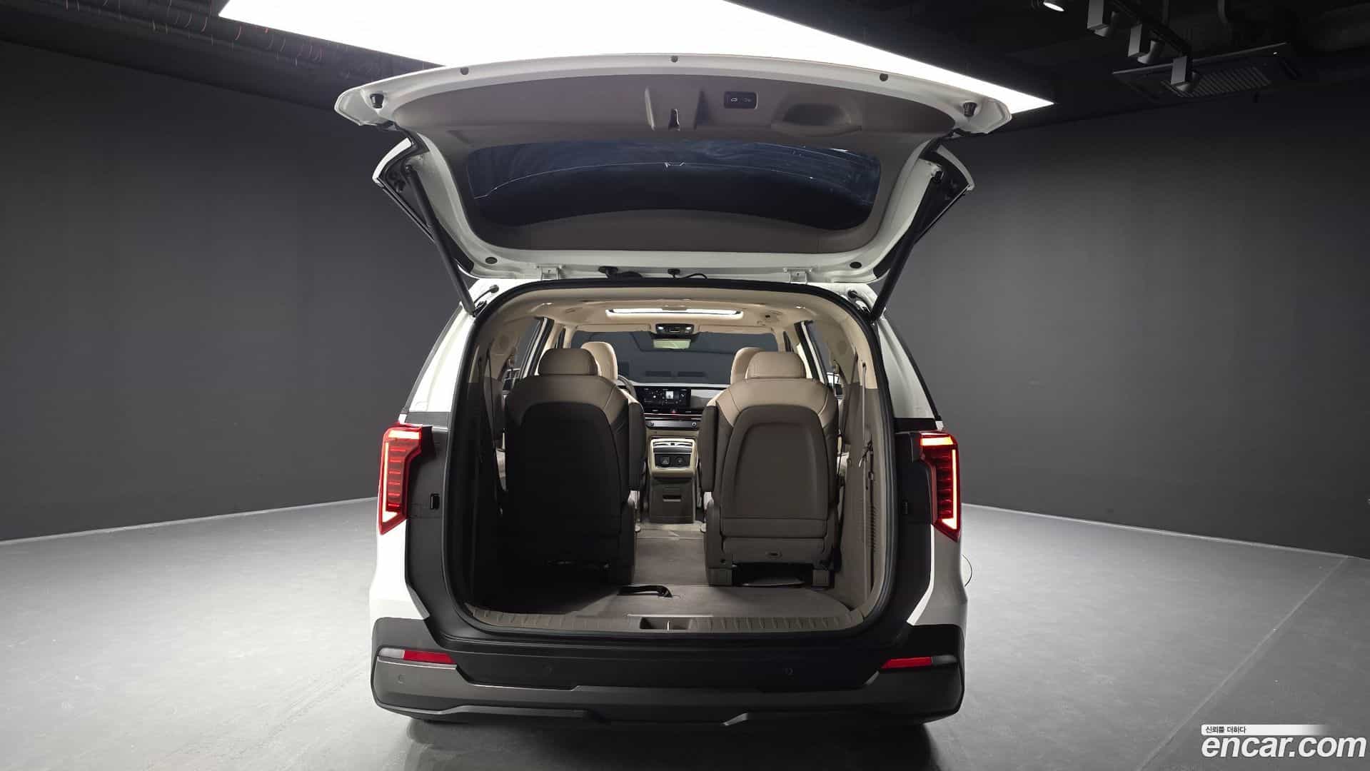 Canival Kia 2025.5-OPTION-024