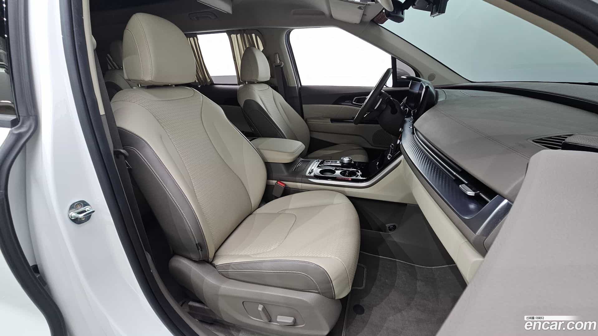 Canival Kia 2021.5-INNER-036