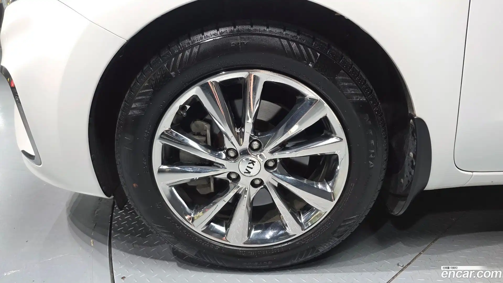 Canival Kia 2019.1-OUTER-005