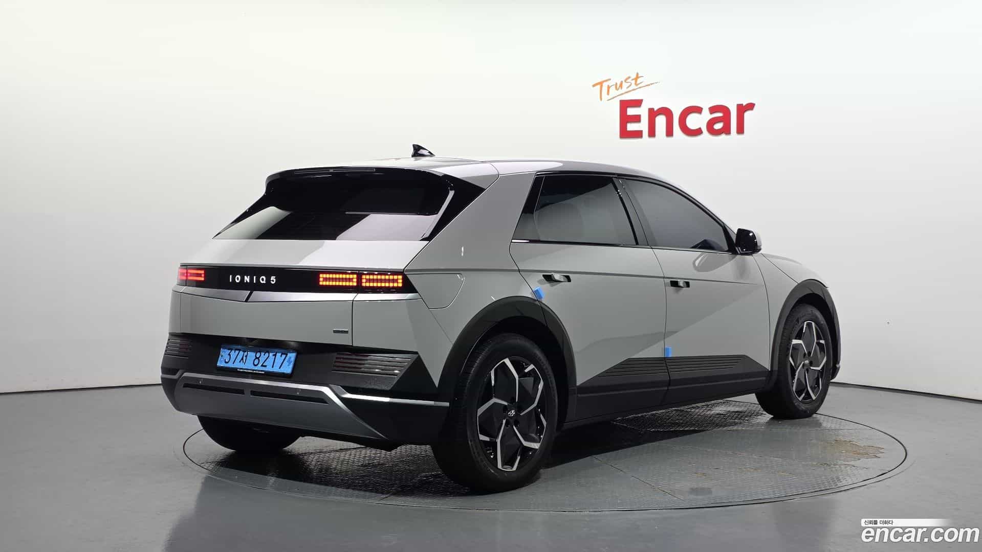 Ioniq5 Hyundai 2021.11-OUTER-002
