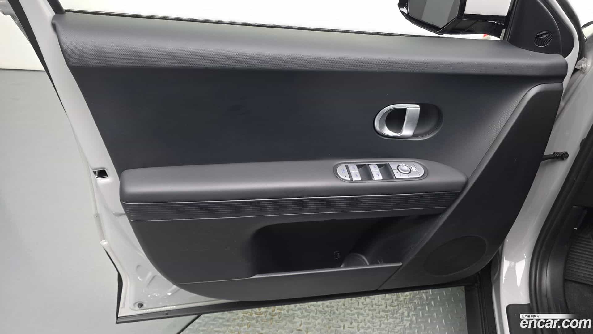 Ioniq5 Hyundai 2021.11-INNER-034