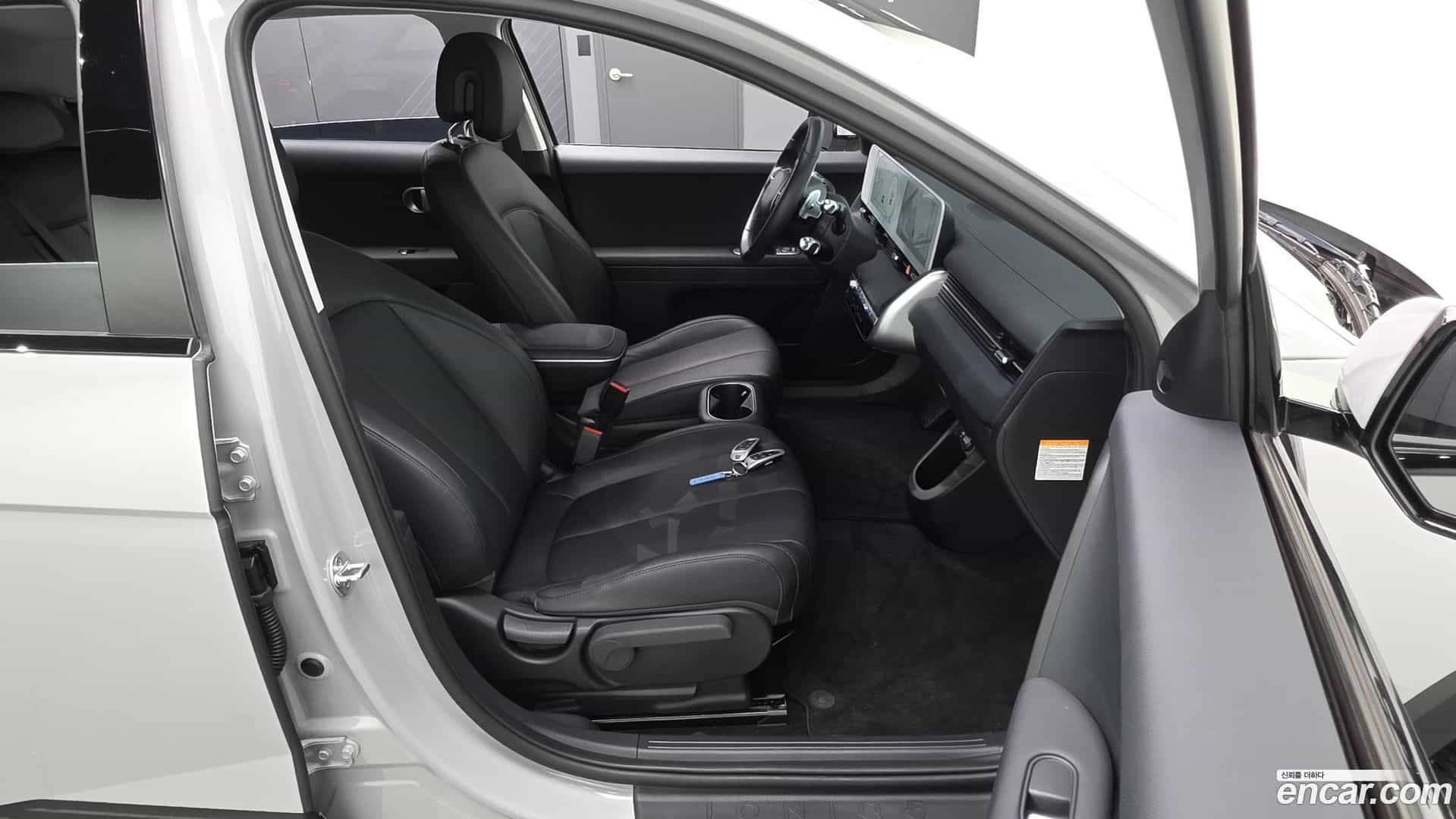 Ioniq5 Hyundai 2021.11-INNER-036