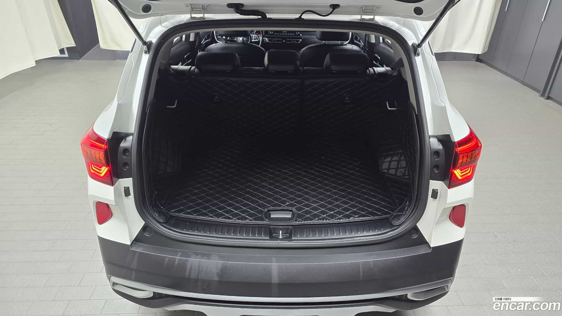 Seltos Kia 2019.9-OPTION-042