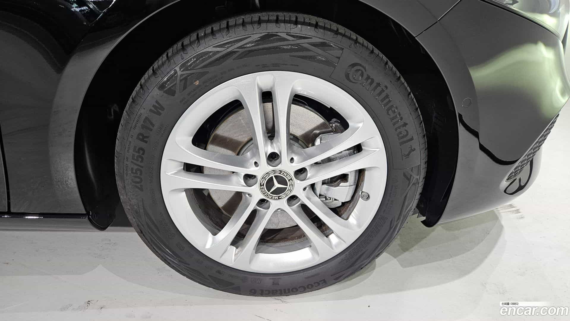 A-Class Mercedes-Benz 2025.10-OUTER-005