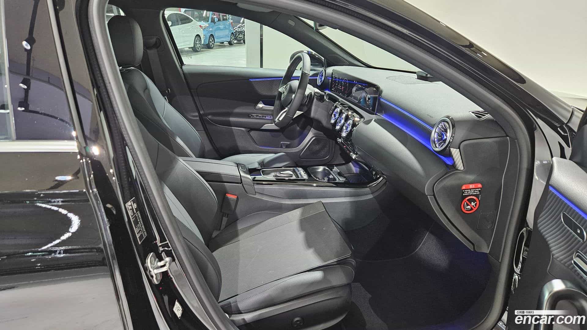 A-Class Mercedes-Benz 2025.10-OPTION-022