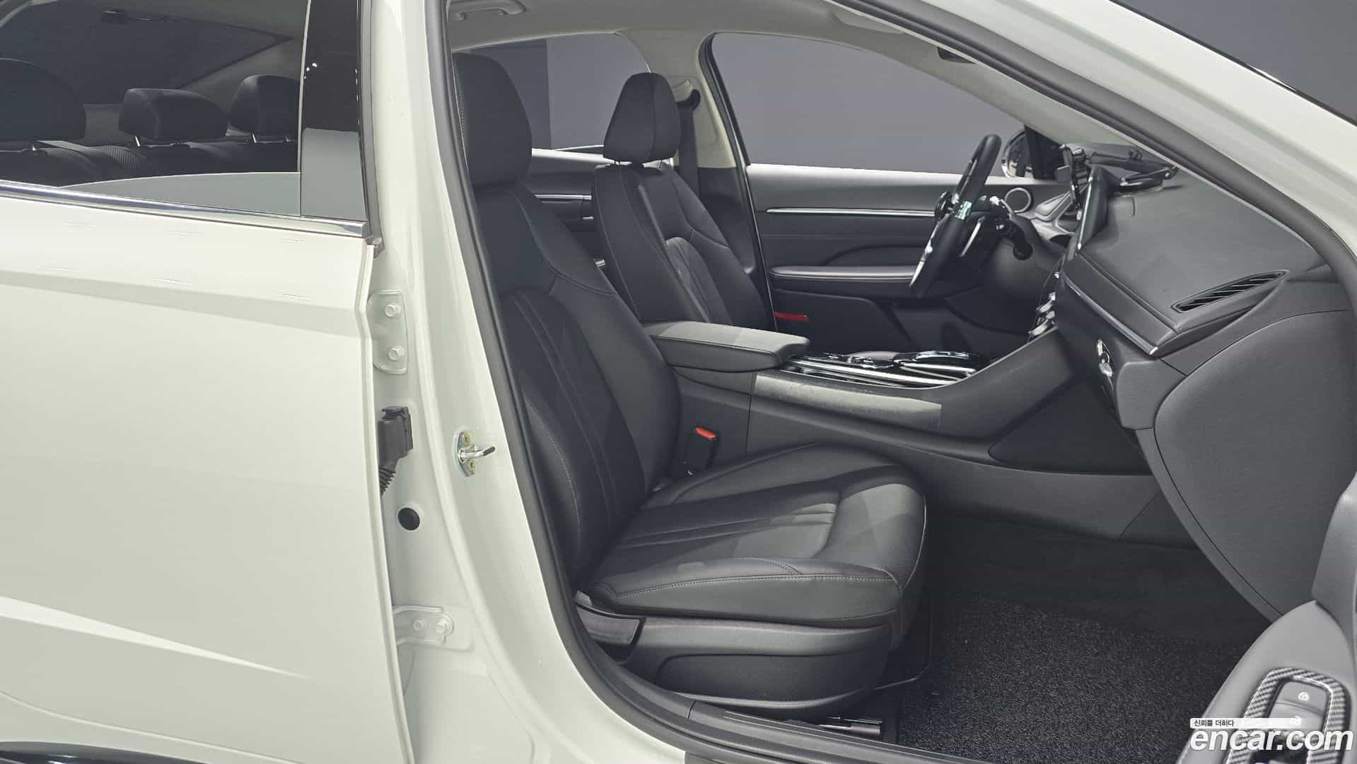Sonata Hyundai 2022.5-INNER-036