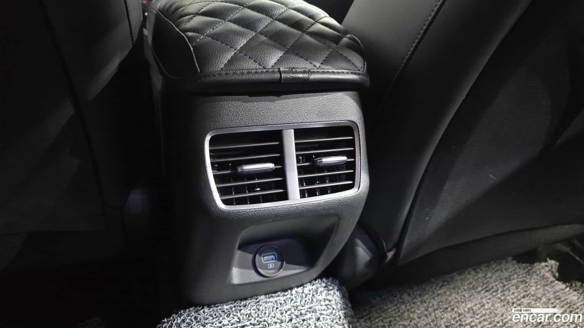 Sonata Hyundai 2019.5-OPTION-042