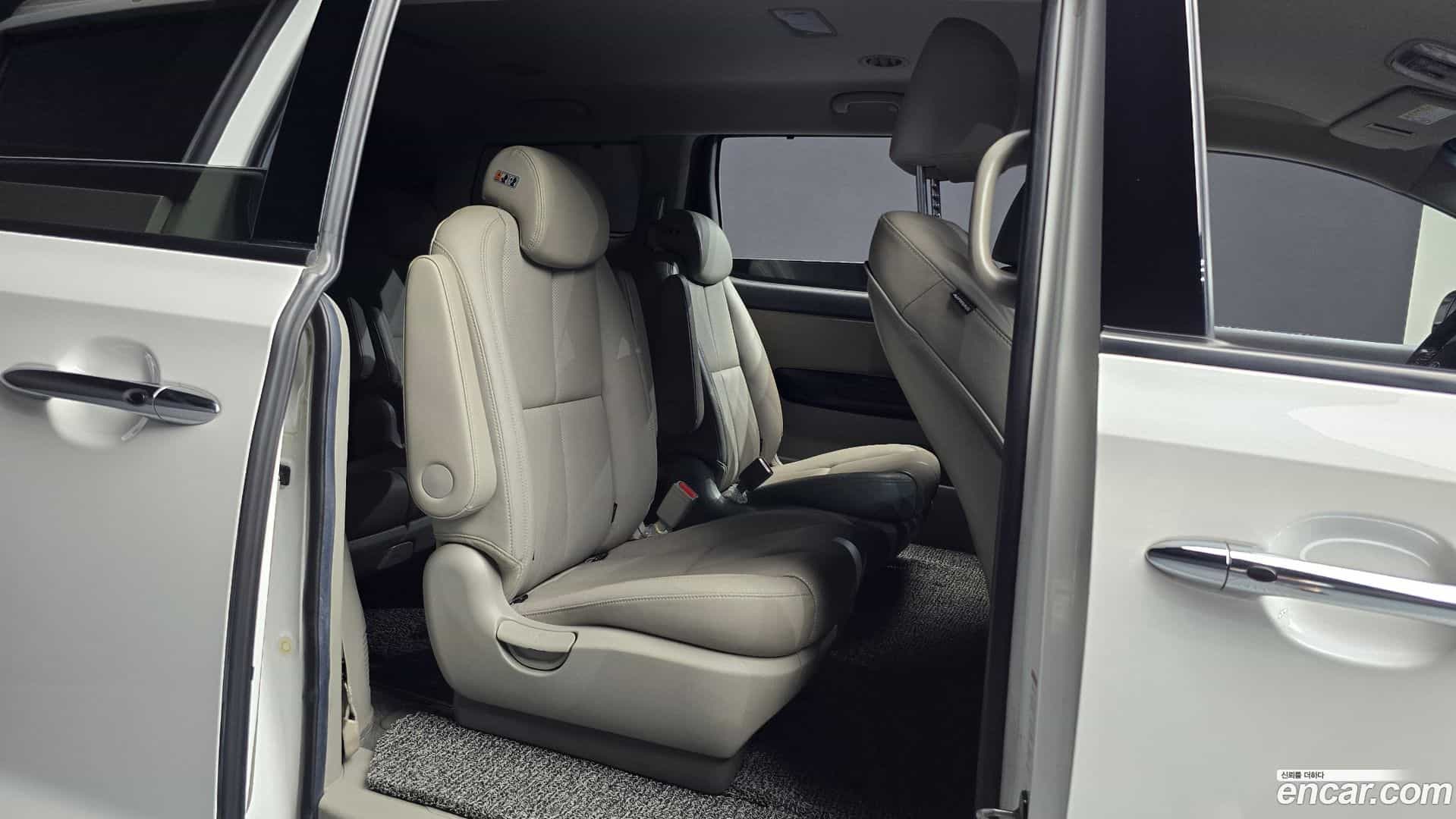Canival Kia 2019.5-INNER-036