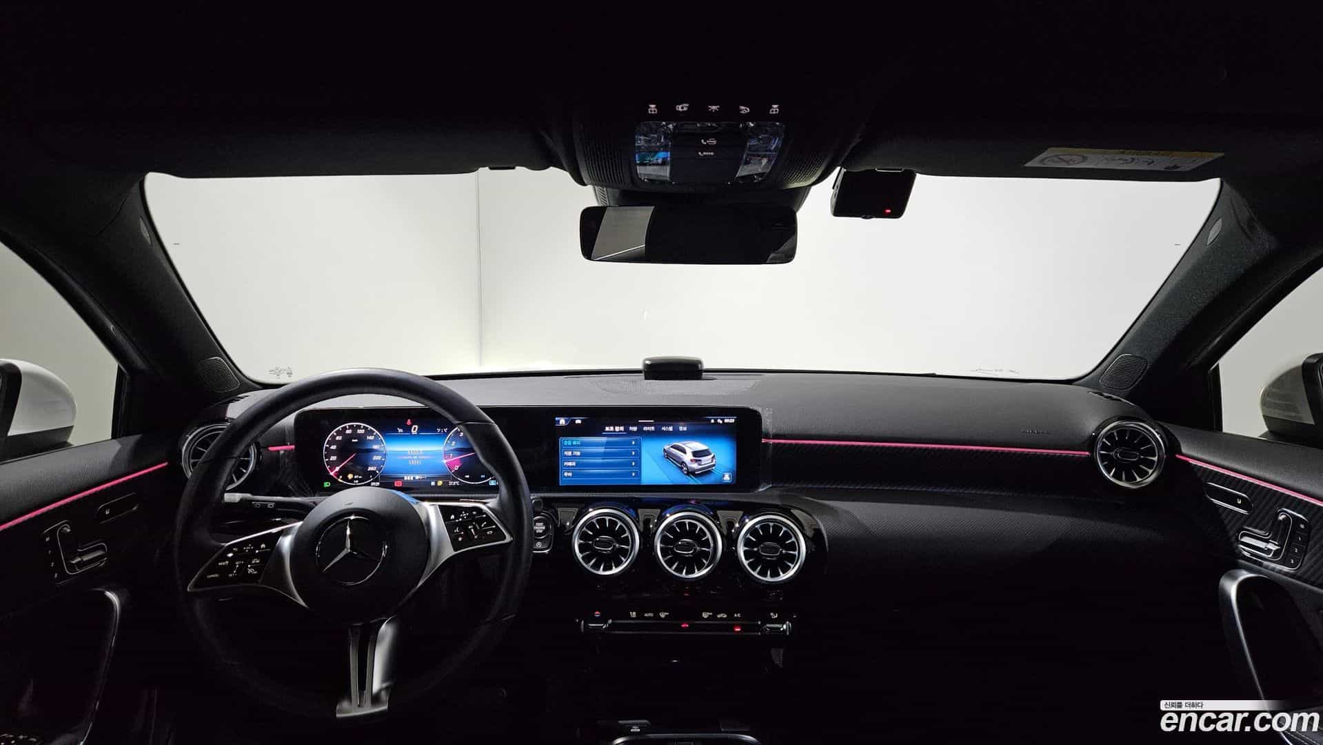 A-Class Mercedes-Benz 2024.9-OPTION-020