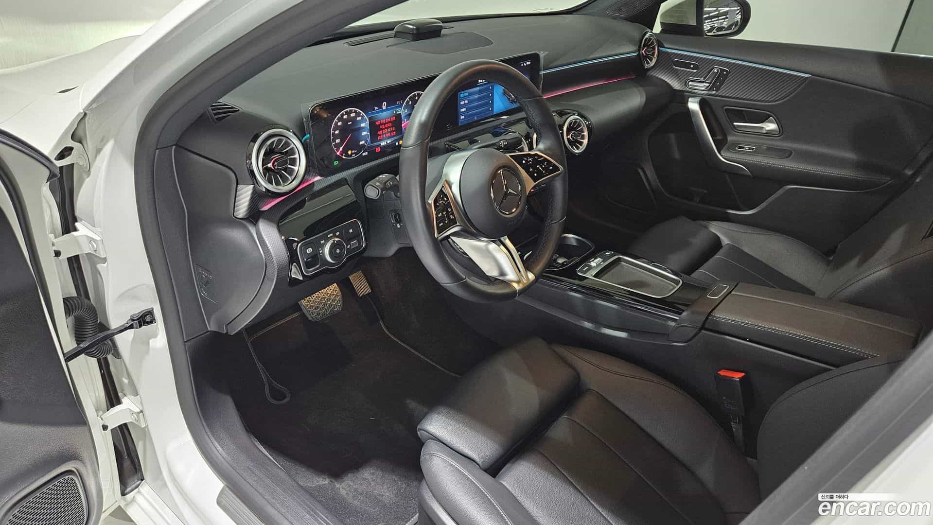 A-Class Mercedes-Benz 2024.9-OPTION-022