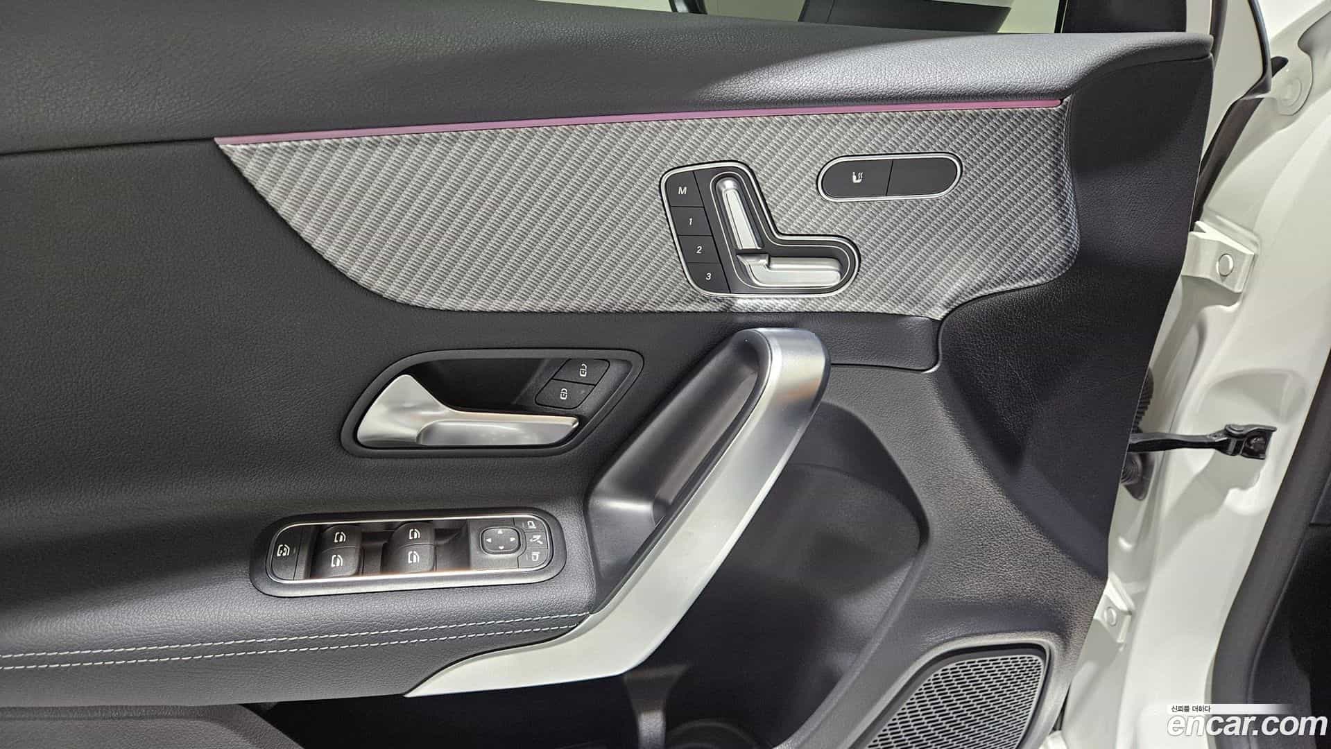 A-Class Mercedes-Benz 2024.9-OPTION-024