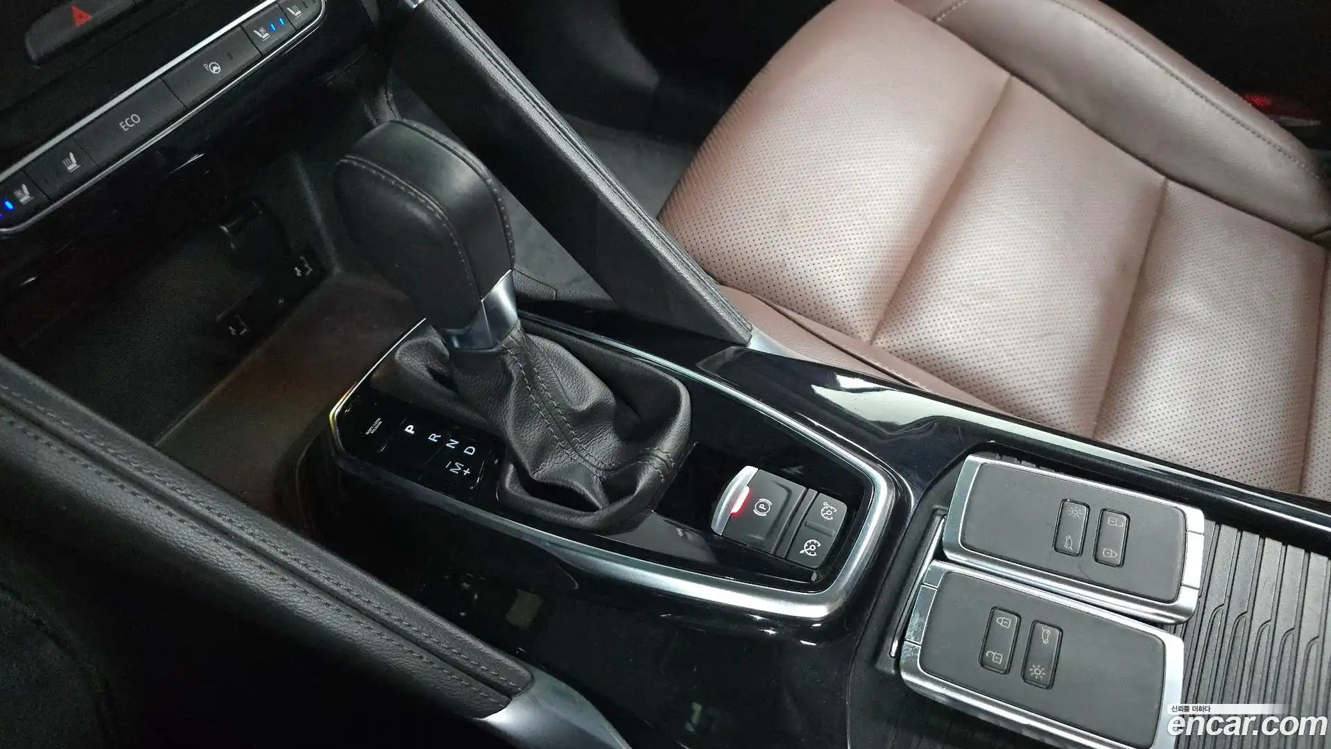 QM6 Renault Korea 2020.0-INNER-009
