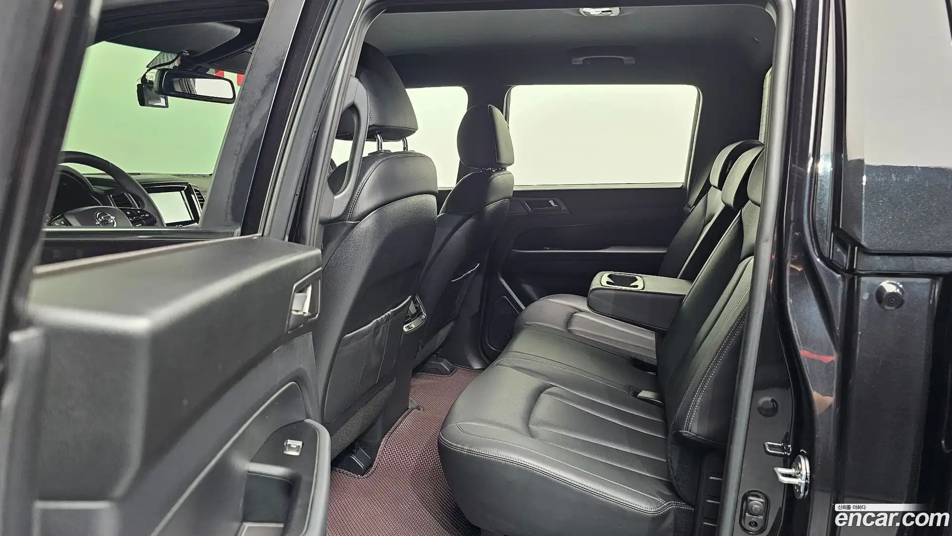 Rexton KG Mobility 2021.8-OPTION-015