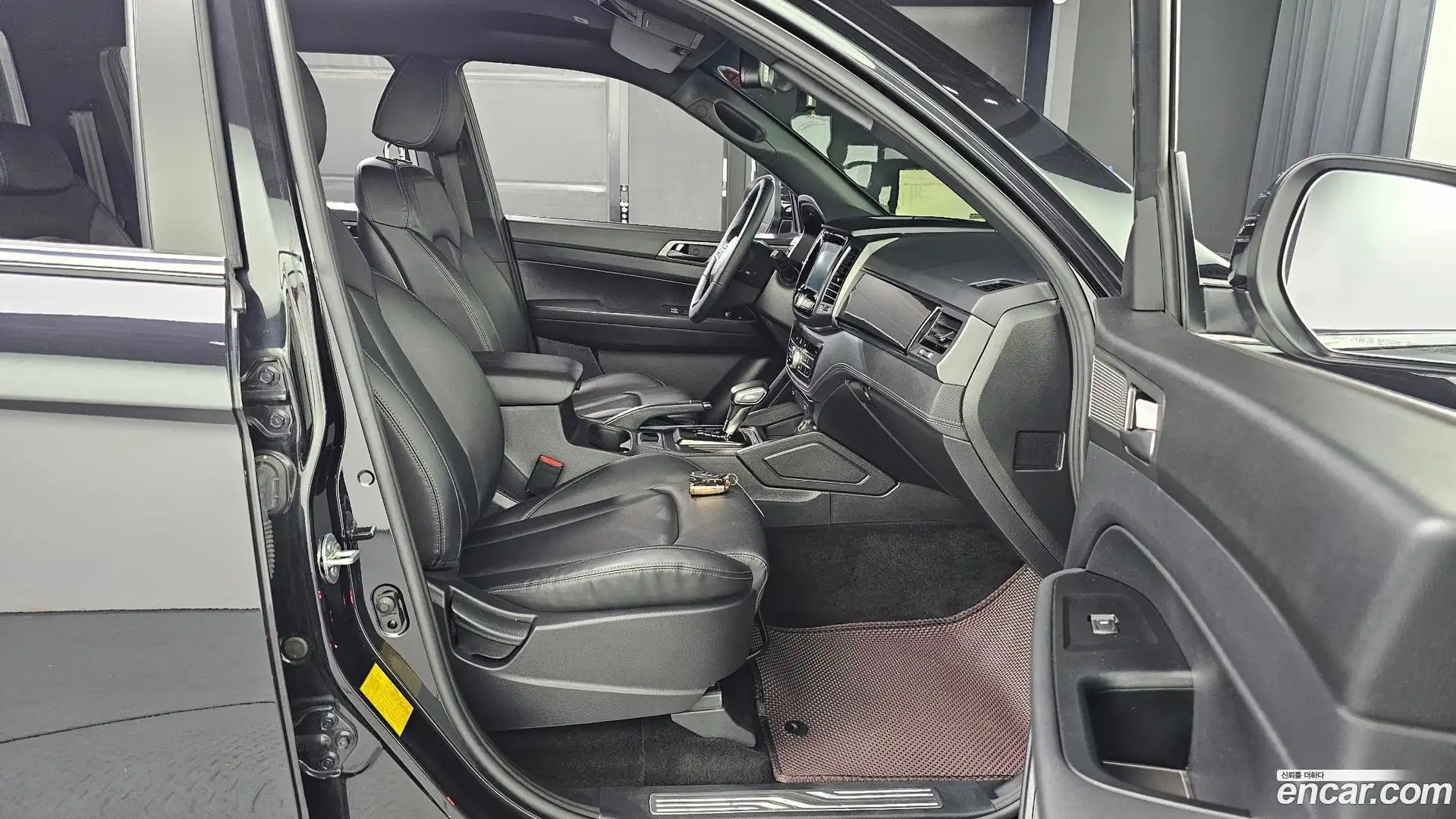 Rexton KG Mobility 2021.8-OPTION-016