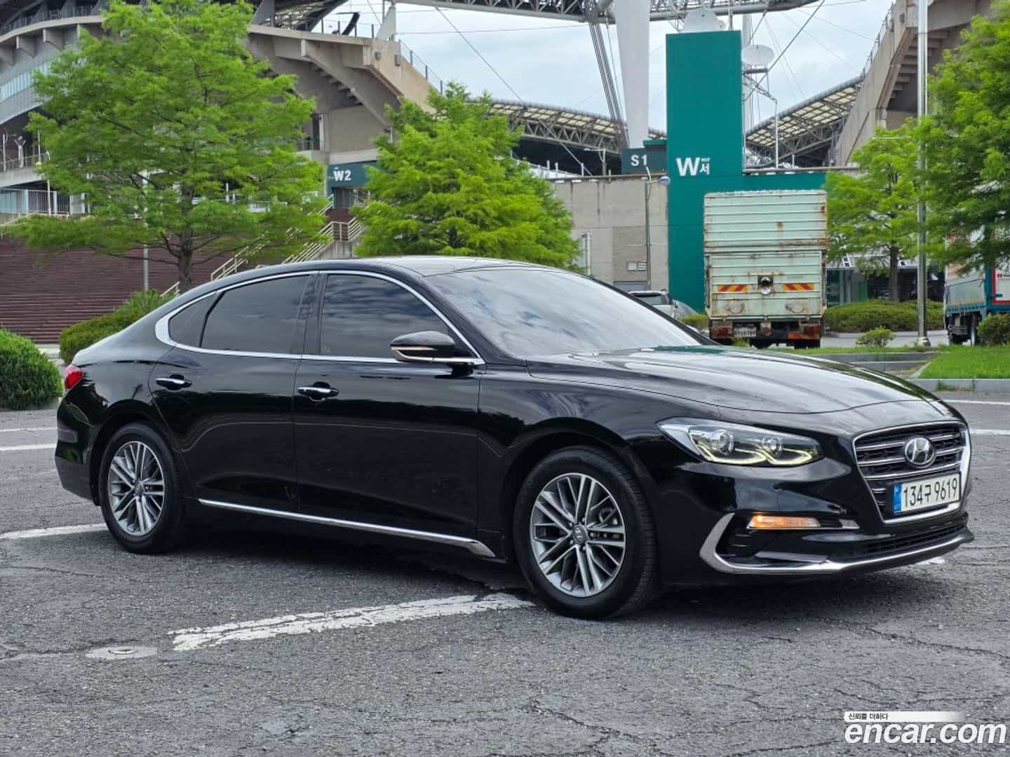 Grandeur Hyundai 2019.4-OUTER-002