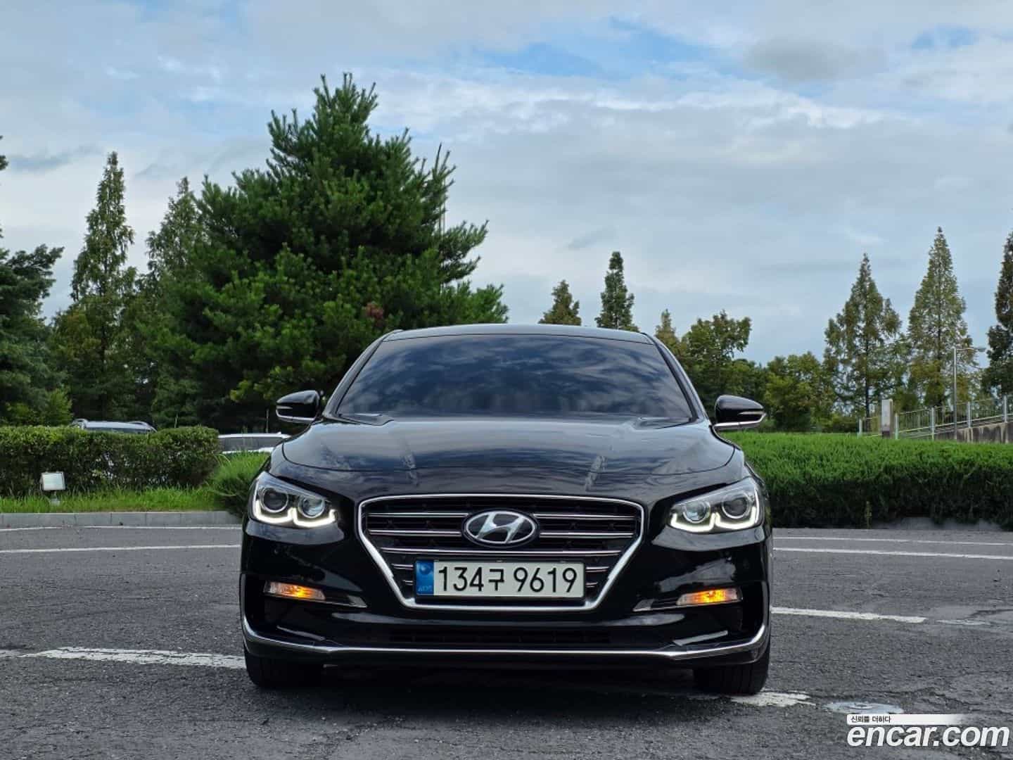Grandeur Hyundai 2019.4-OUTER-003