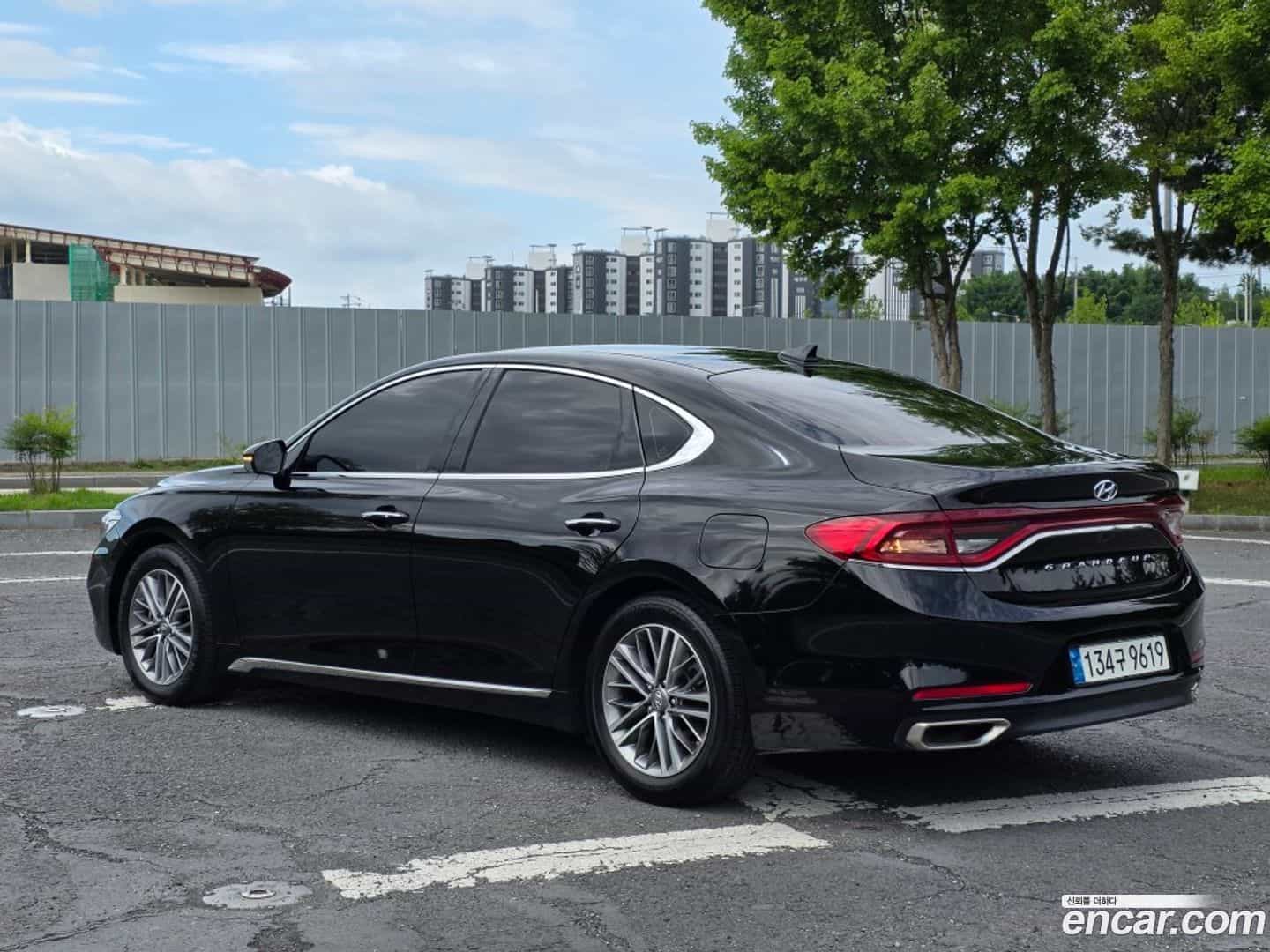 Grandeur Hyundai 2019.4-OUTER-005