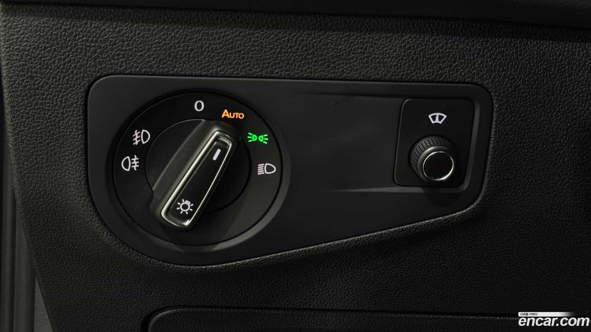 Tiguan Volkswagen 2020.6-OPTION-016