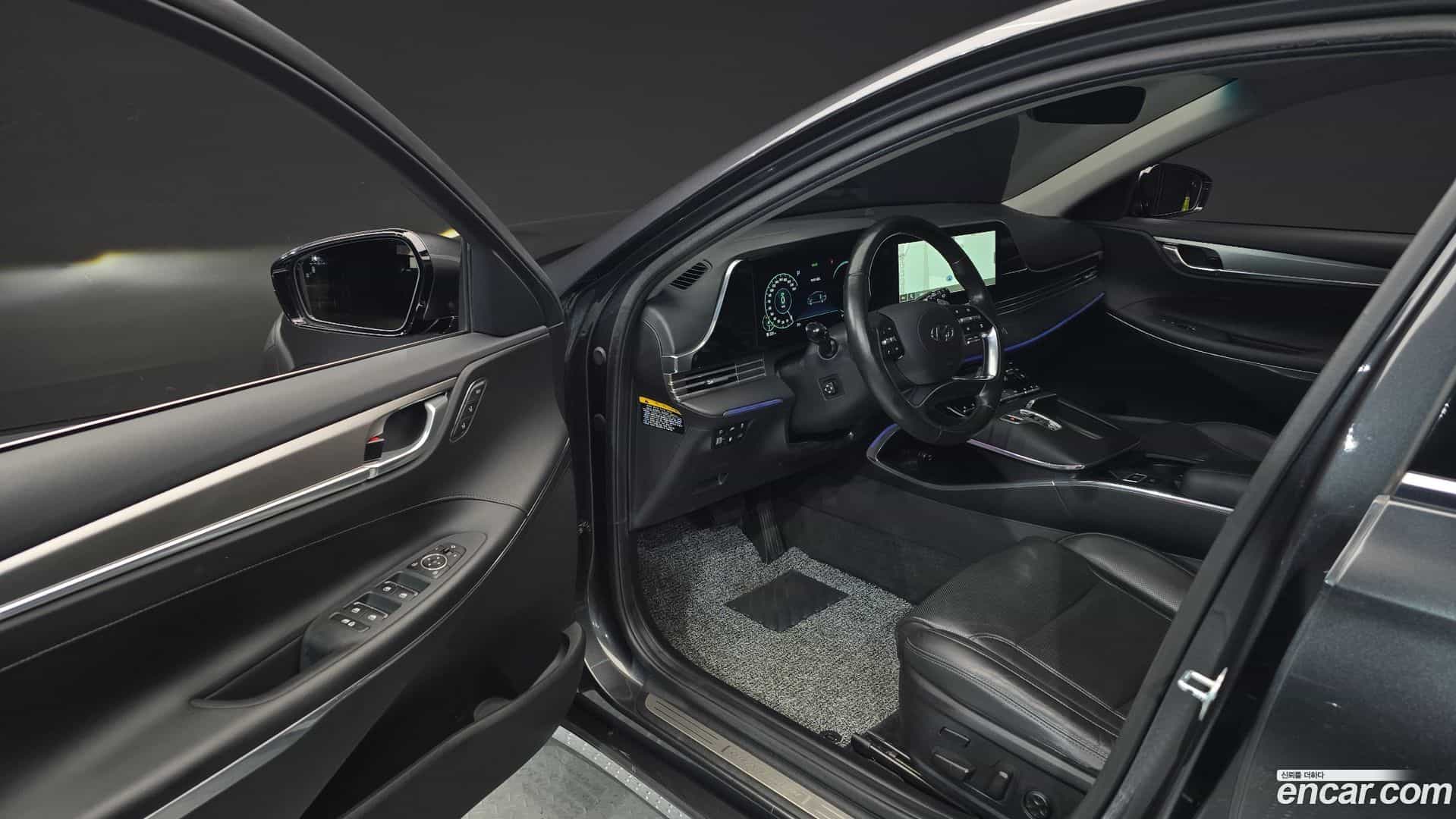 Grandeur Hyundai 2019.11-INNER-010
