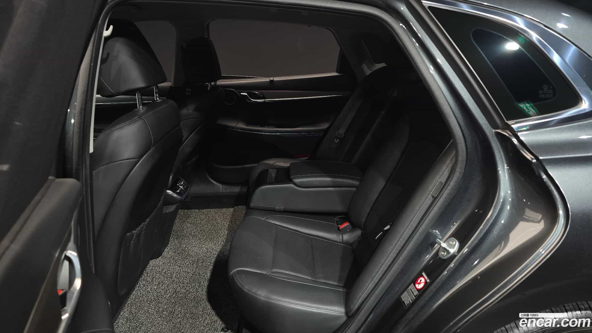 Grandeur Hyundai 2019.11-OPTION-016