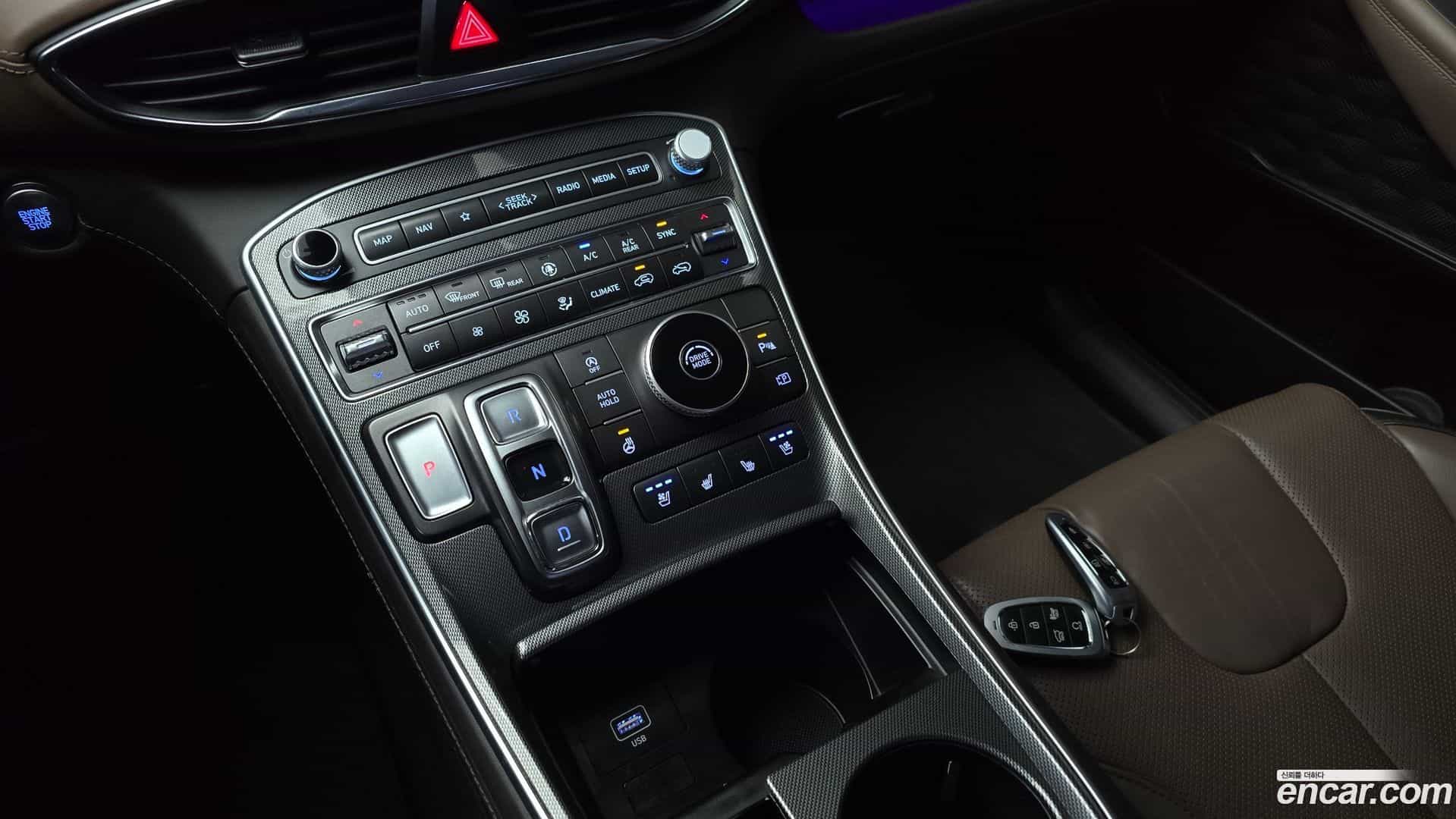 Santafe Hyundai 2023.0-INNER-009