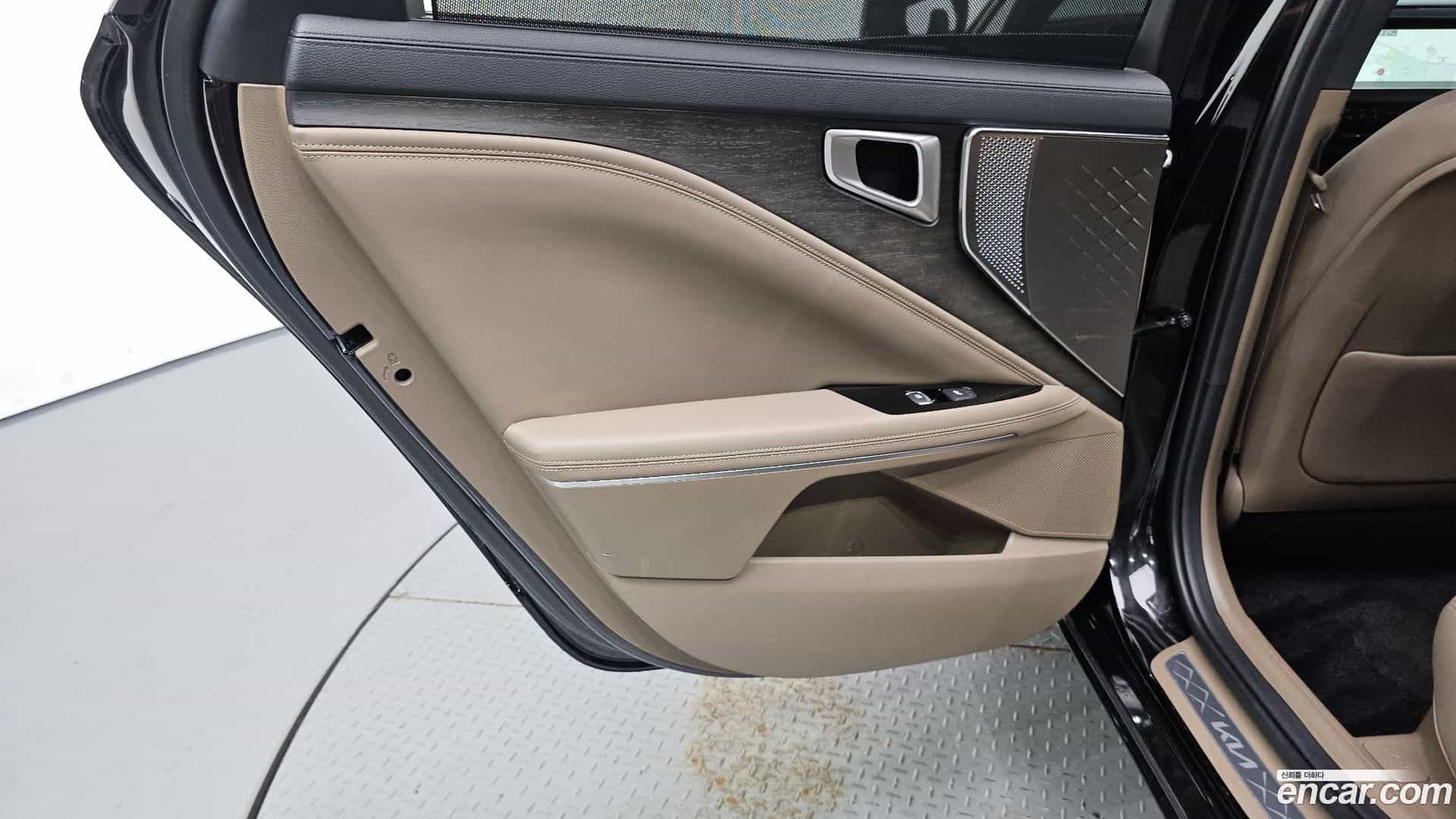 K8 Kia 2023.3-INNER-035