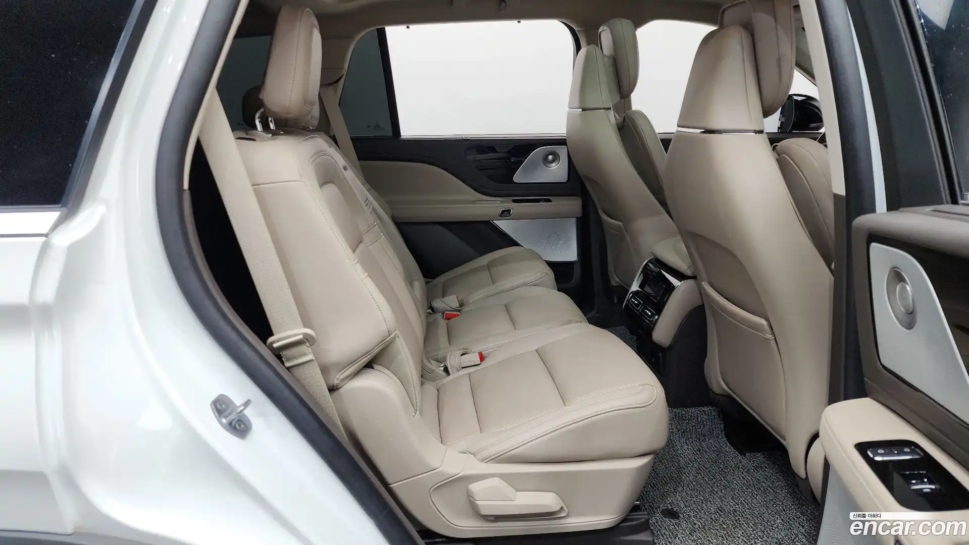 Aviator Lincoln 2023.11-OPTION-015