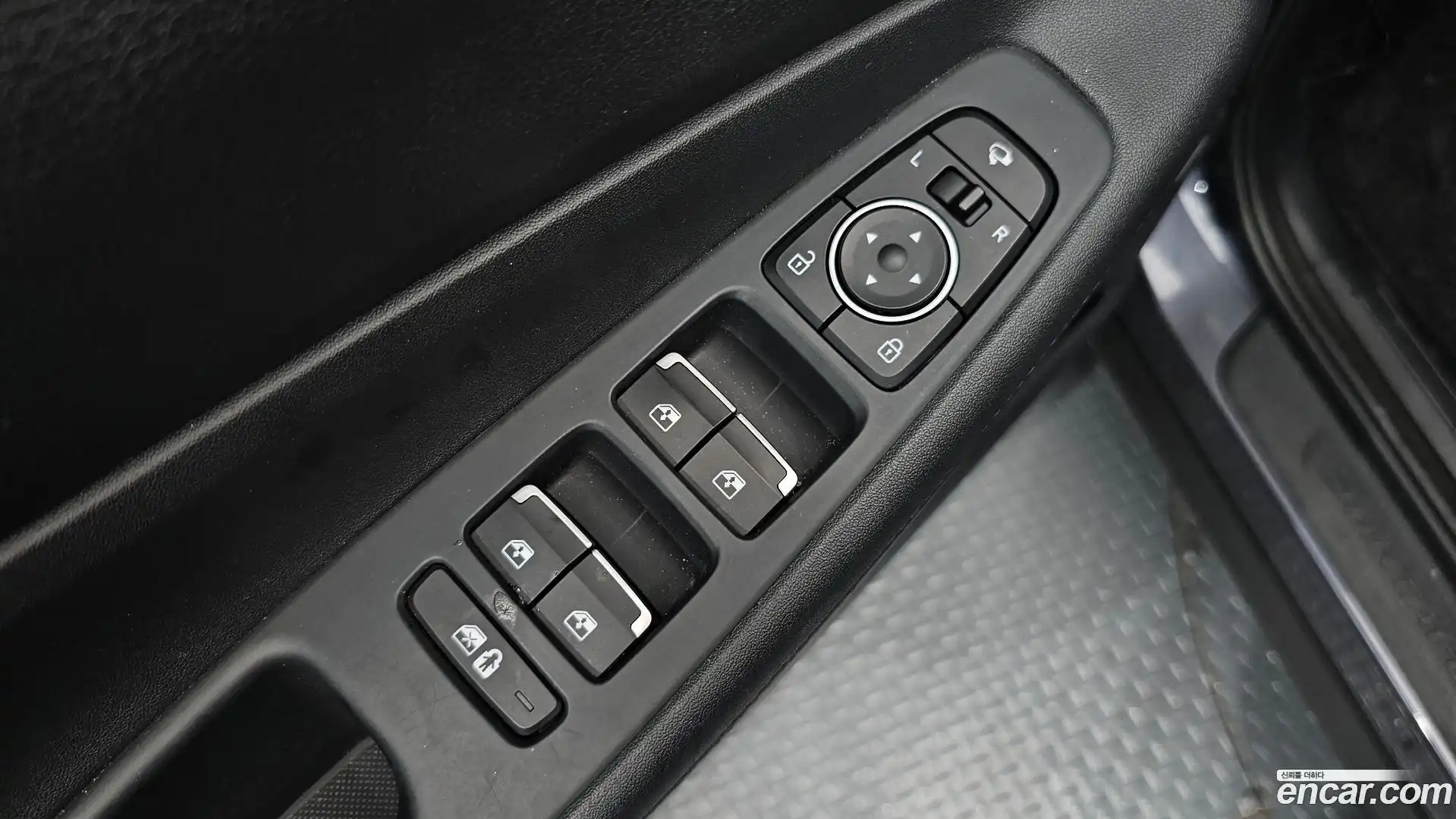 Santafe Hyundai 2022.9-OPTION-041