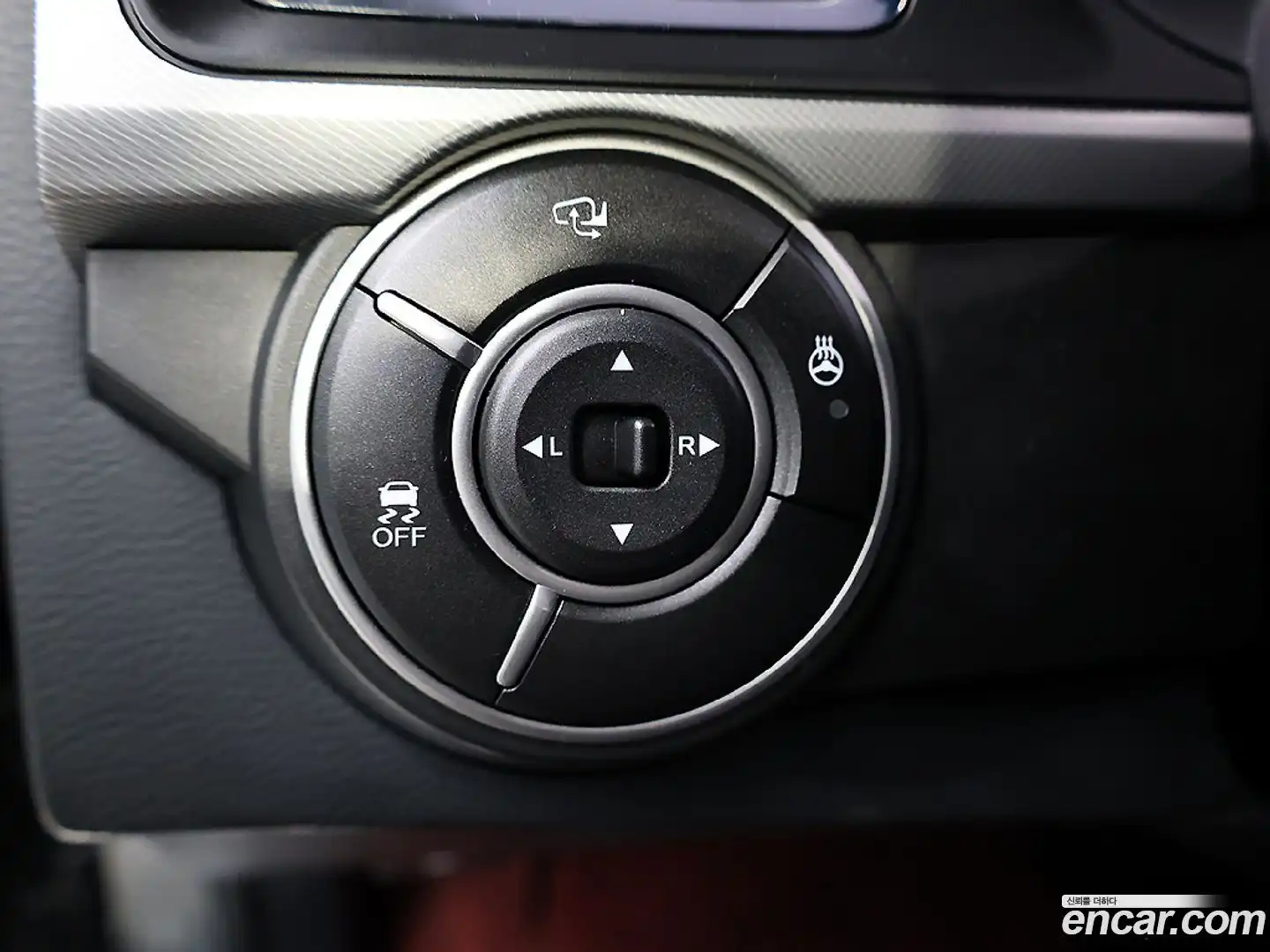KORANDO KG Mobility 2017.11-OPTION-019