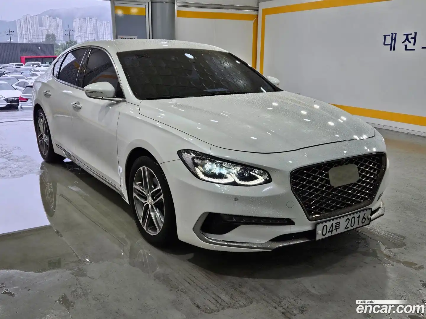Grandeur Hyundai 2018.1-OUTER-004