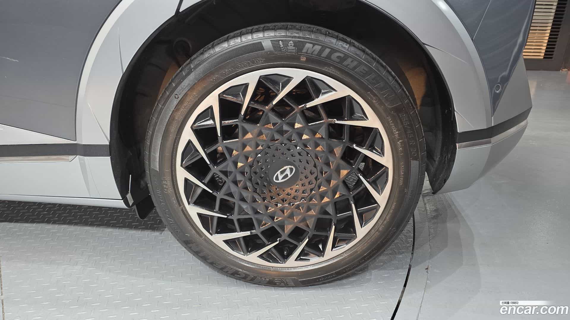 Ioniq5 Hyundai 2023.2-OUTER-031